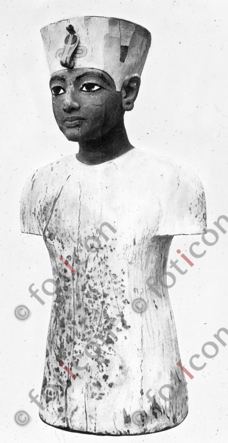 Büste im Grab von Tut-Ench-Amun | Bust in the Tomb of Tut-Ench-Amun - Foto foticon-simon-008-061-sw.jpg | foticon.de - Bilddatenbank für Motive aus Geschichte und Kultur